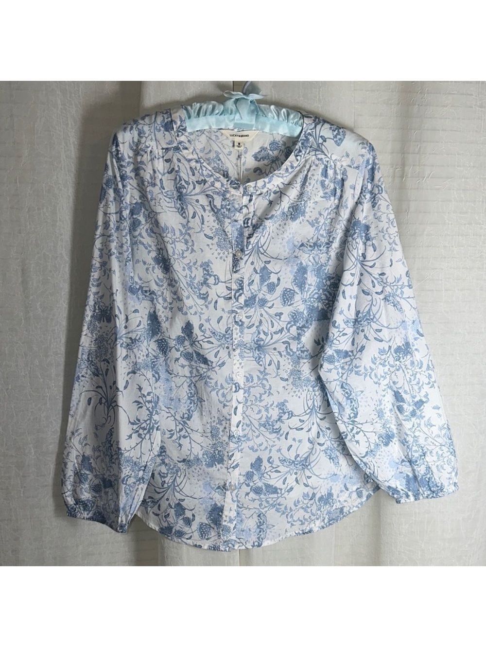 Lucky Brand M White Blue Peasant Long Sleeve Button Front Floral Cotton Blouse